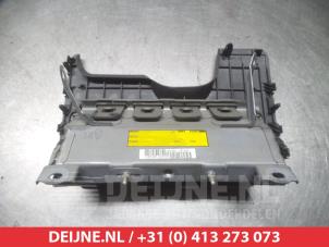 Toyota Urban Cruiser Knieairbag O271772 foto 2