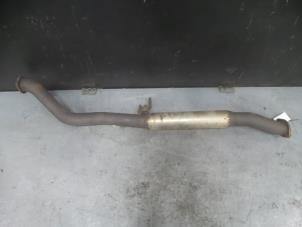 Gebruikte Uitlaat Middendemper Nissan 350 Z (Z33) 3.5 V6 24V Prijs € 75,00 Margeregeling aangeboden door V.Deijne Jap.Auto-onderdelen BV