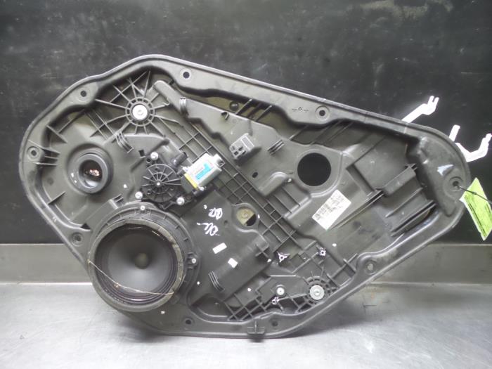 Hyundai I30 Rear door window mechanism 4-door, left O290308