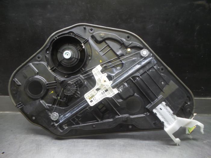 Hyundai I30 Fenstermechanik 4-türig links hinten O290309