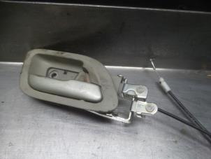 Honda FR-V Front door lock mechanism 4-door, right O281072 photo 3