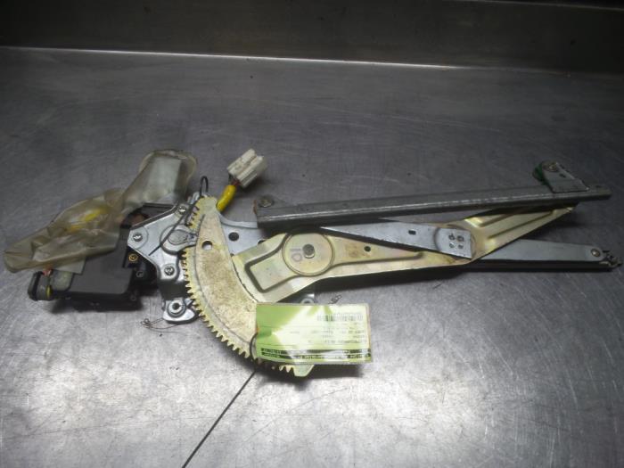 Toyota Camry Window mechanism 4-door, front left O276069