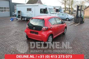 Toyota Aygo Portier 4Deurs rechts-achter O286838 foto 2