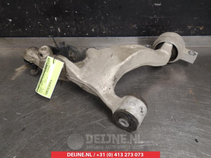 Nissan 370Z Draagarm onder rechts-voor O382203