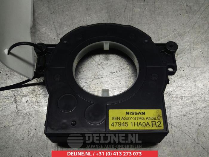 Nissan Micra Lenkwinkelsensor O263906