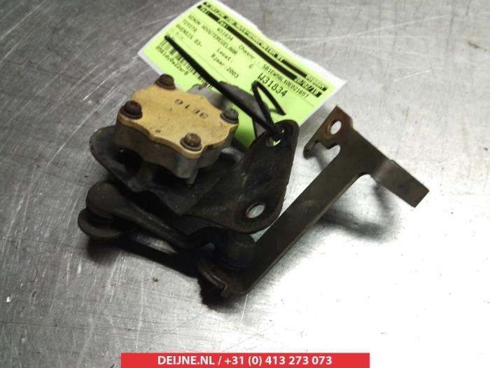 Toyota Avensis Xenon height adjustment O266902