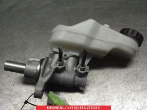 Gebruikte Hoofdremcilinder Toyota Aygo (B40) 1.0 12V VVT-i Prijs op aanvraag aangeboden door V.Deijne Jap.Auto-onderdelen BV