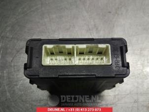 Toyota Prius Automatic gearbox computer O343375 photo 3