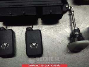Toyota Prius Slotenset Cilinder (compleet) O278893 foto 2