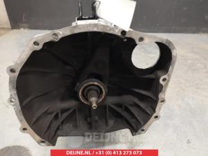 Subaru Impreza Versnellingsbak O372109 foto 3