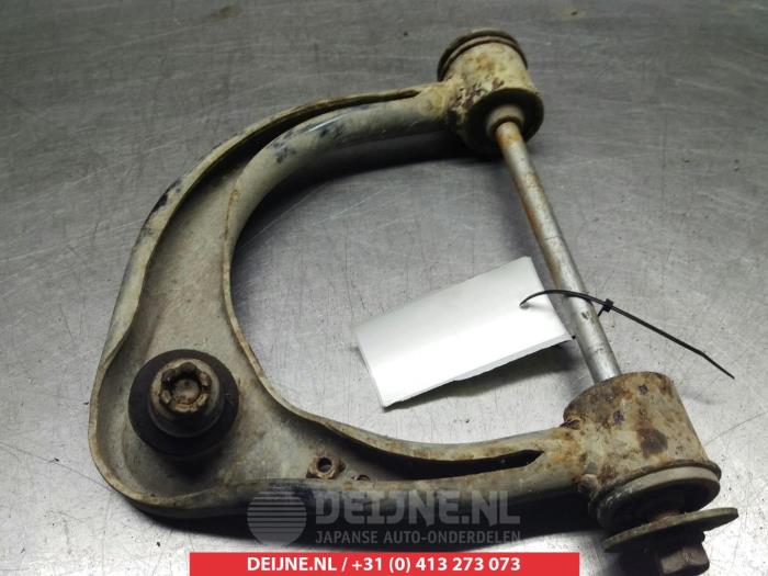 Toyota Hilux Draagarm boven rechts-voor O380911