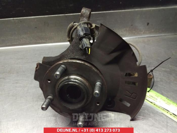 Hyundai I20 Achsschenkel rechts vorne O323413