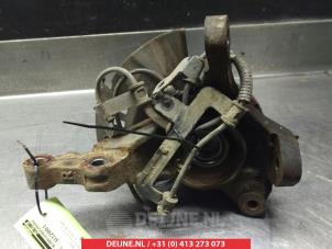 Hyundai I20 Knuckle, front right O323413 photo 2