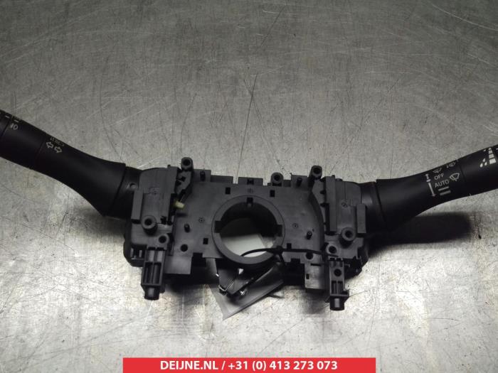 Nissan Pulsar Combischakelaar Stuurkolom O308528