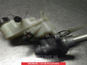 Toyota Yaris Master cylinder O337112 photo 2