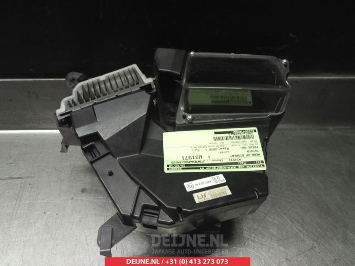Gebruikte Head-up display Toyota Prius (ZVW3) 1.8 16V Prijs € 100,00 Margeregeling aangeboden door V.Deijne Jap.Auto-onderdelen BV