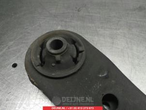 Toyota Prius Querlenker unten links vorne O381847 foto 2