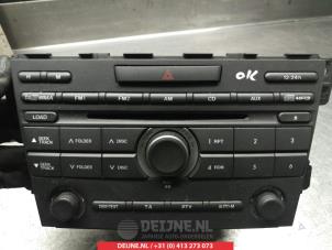 Gebruikte Radio Mazda CX-7 2.2 MZR-CD 16V Prijs op aanvraag aangeboden door V.Deijne Jap.Auto-onderdelen BV