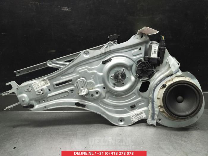 Kia Sportage Fenstermechanik 4-türig links vorne O275784