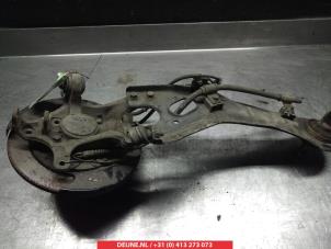 Kia Magentis Knuckle, rear right O382985 photo 2