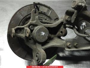 Kia Magentis Fusee links-achter O380412 foto 3