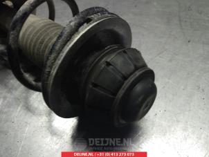 Suzuki Celerio Schokdemperpoot links-voor O320978 foto 3