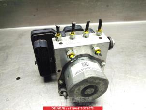 Honda Jazz ABS Pumpe O338225 foto 2