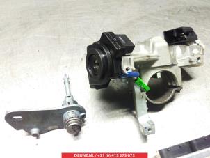 Honda Jazz Ignition lock + key O335663 photo 3