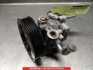 Mitsubishi Lancer Lenkkraftverstärker Pumpe O331490 foto 2