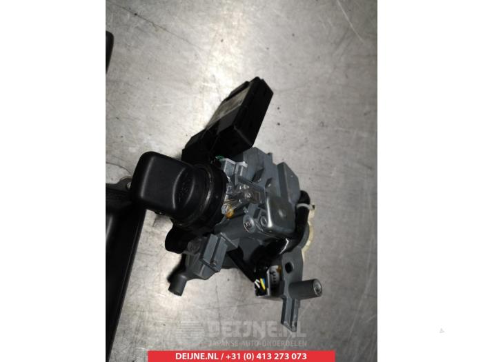 Mitsubishi Lancer Kontaktslot+Sleutel O335493