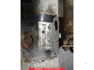 Nissan Navara Starter O361406 photo 2