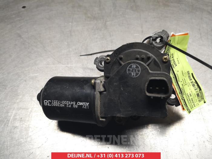 Mitsubishi Pajero Front wiper motor O349009