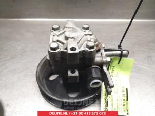 Kia Sorento Power steering pump O331374 photo 3
