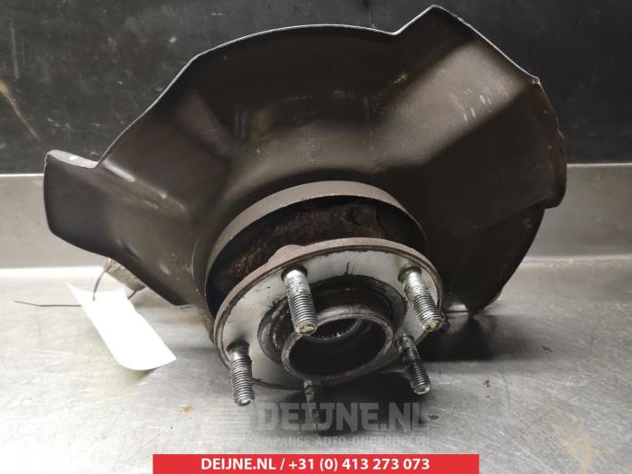 Kia Sorento Fusee rechts-voor O323718