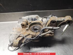 Kia Sorento Achsschenkel rechts vorne O323718 foto 2