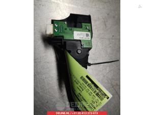 Mazda 2 Light switch O306554 photo 2