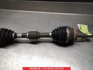 Toyota Corolla Verso Aandrijfas rechts-voor O320065 foto 2