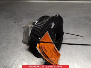 Kia Sorento Stuurbekrachtiging Pomp O331379 foto 4