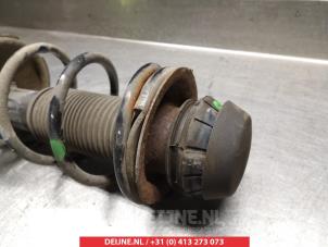 Suzuki Alto Schokdemperpoot rechts-voor O321827 foto 3