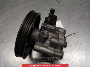 Mitsubishi Pajero Lenkkraftverstärker Pumpe O331668 foto 3