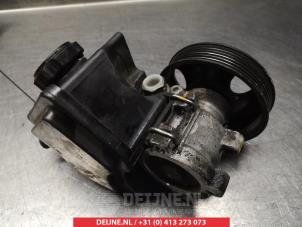 Ssang Yong Rodius Stuurbekrachtiging Pomp O331467 foto 2