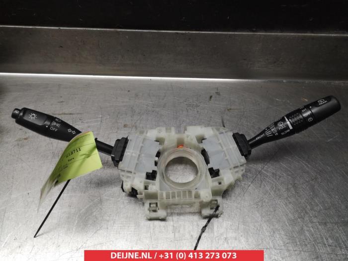 Mitsubishi Grandis Kombischalter Lenksäule O308907