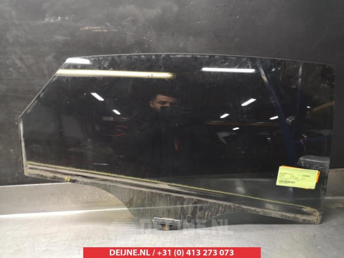 Hyundai I40 Rear door window 4-door door, rear right O288290