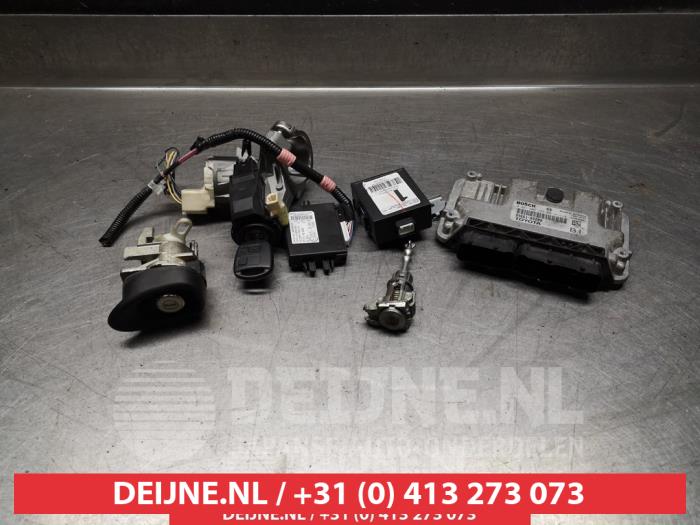 Toyota Yaris Slotenset Cilinder (compleet) O278874