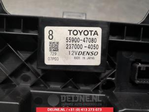 Toyota Prius Plus Heater control panel O306378 photo 3