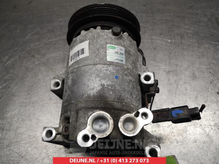 Gebruikte Pomp Airco Hyundai i20 1.1 CRDi VGT 12V Prijs € 75,00 Margeregeling aangeboden door V.Deijne Jap.Auto-onderdelen BV