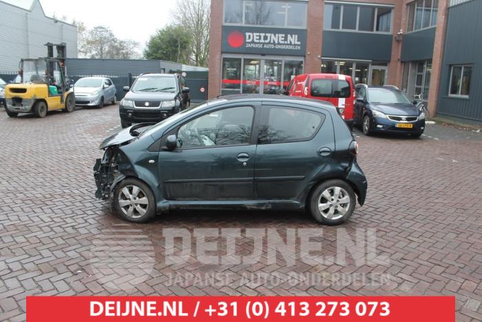 Toyota Aygo Tür 4-türig links hinten O285887