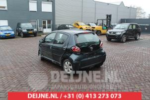 Toyota Aygo Tür 4-türig links hinten O285887 foto 2