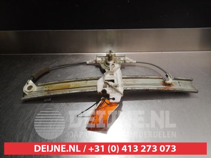 Hyundai Excel Fenstermechanik 4-türig rechts hinten O291090
