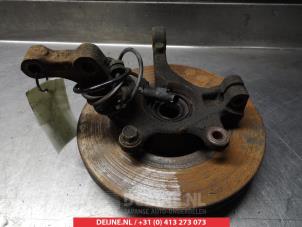 Nissan Note Knuckle, front right O390131 photo 2